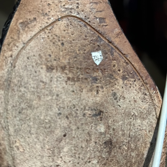 Givenchy: Floral-Print Wedge Leather Wedge Sandals - Picture 6 of 6